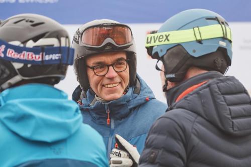 Quelle-Fotograf-Stefan-Schopf 2025 03 15 Rotary Ski 0001-12-Gross (1)