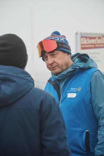 Quelle-Fotograf-Stefan-Schopf 2025 03 15 Rotary Ski 0001-18-Gross (1)