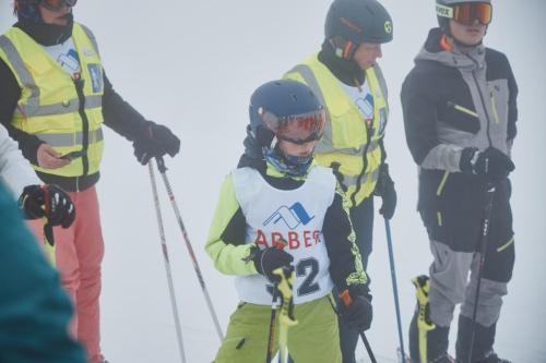 Quelle-Fotograf-Stefan-Schopf 2025 03 15 Rotary Ski 0001-57-Gross (1)