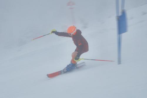 Quelle-Fotograf-Stefan-Schopf 2025 03 15 Rotary Ski 0001-67-Gross (1)